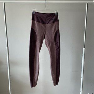 Nike Two-Toned Leggings Size S